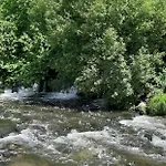 Dream Corner By Waterfalls, 20 Min To Oporto, By Porto With Lda *