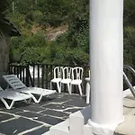 Dream Corner By Waterfalls, 20 Min To Oporto, By Porto With Lda