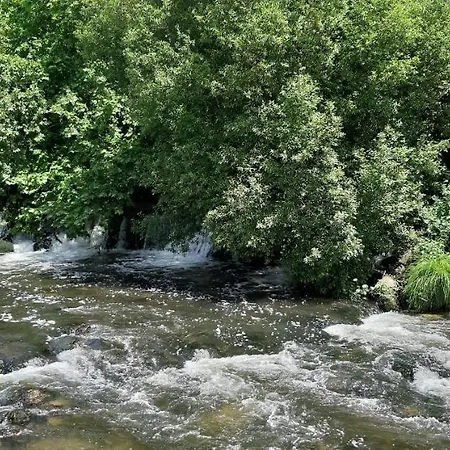 Dream Corner By Waterfalls, 20 Min To Oporto, By Porto With Lda *