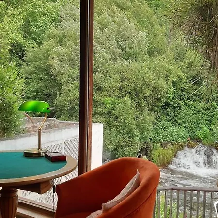 Dream Corner By Waterfalls, 20 Min To Oporto, By Porto With Lda Casa di campagna
