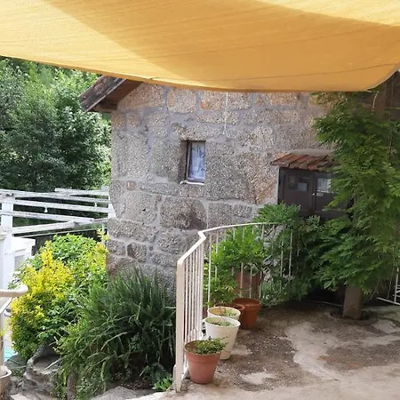 Dream Corner By Waterfalls, 20 Min To Oporto, By Porto With Lda *