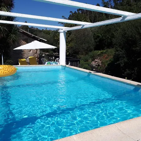 Dream Corner By Waterfalls, 20 Min To Oporto, By Porto With Love Lda Country house *