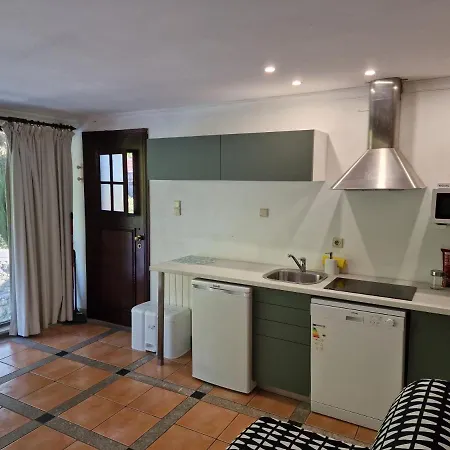 Dream Corner By Waterfalls, 20 Min To Oporto, By Porto With Love Lda Country house Parada (Porto)