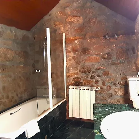 Dream Corner By Waterfalls, 20 Min To Oporto, By Porto With Lda Casa di campagna