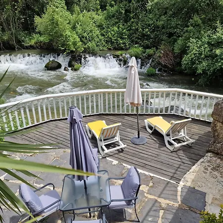 Dream Corner By Waterfalls, 20 Min To Oporto, By Porto With Lda Casa di campagna