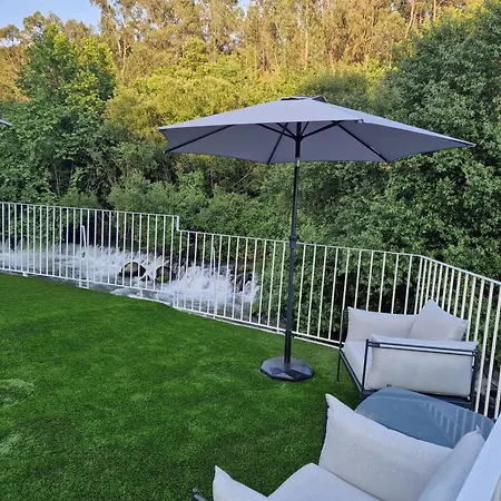 Dream Corner By Waterfalls, 20 Min To Oporto, By Porto With Lda בית כפרי Parada (Porto)