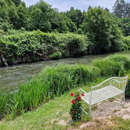 Dream Corner By Waterfalls, 20 Min To Oporto, By Porto With Love Lda Parada (Porto)