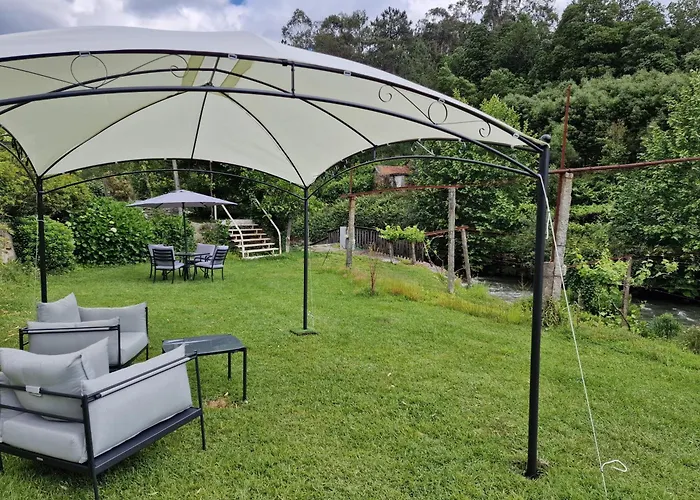 Dream Corner By Waterfalls, 20 Min To Oporto, By Porto With Love Lda Landhaus Parada (Porto)