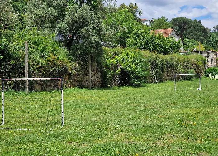 Dream Corner By Waterfalls, 20 Min To Oporto, By Porto With Love Lda Parada (Porto)